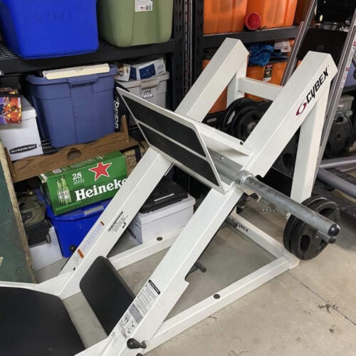 CYBEX PLATE LOADED LEG PRESS IN GREAT CONDITION